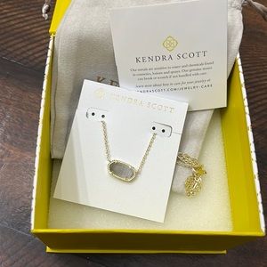 Kendra Scott Necklace